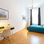 Apartmán Friendhouse Avenue *
