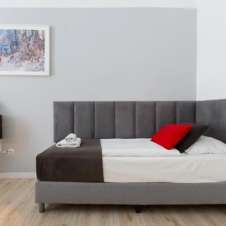 Friendhouse Avenue Krakov
