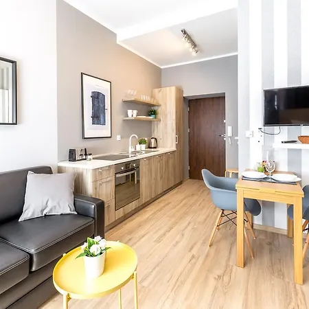 Friendhouse Avenue Apartmán *