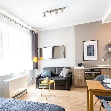 Апартаменты Friendhouse Avenue