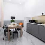 Friendhouse Avenue Apartamento