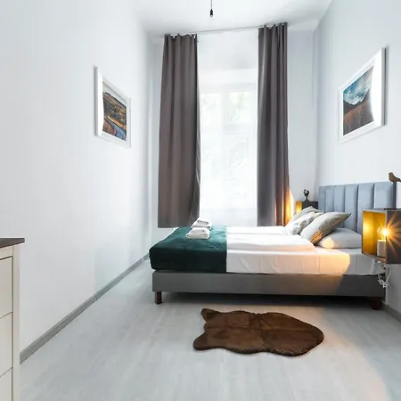 Apartment Friendhouse Avenue