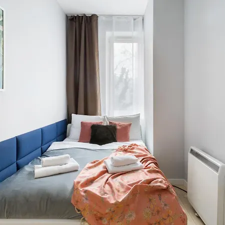 Friendhouse Avenue Apartment