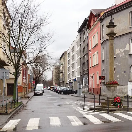 Friendhouse Avenue Апартаменти