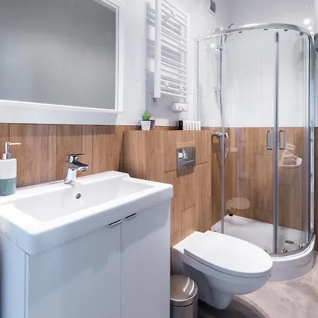 Friendhouse Avenue Apartment *