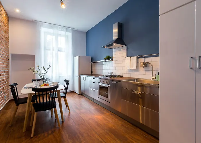 Friendhouse Avenue شقة كراكوفيا