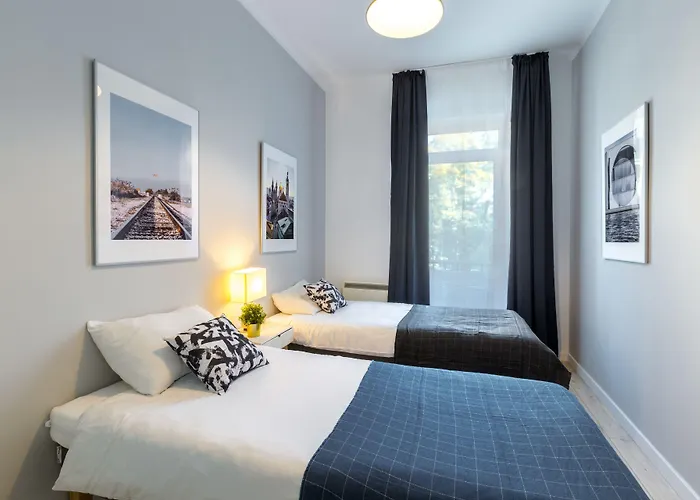 Friendhouse Avenue شقة كراكوفيا