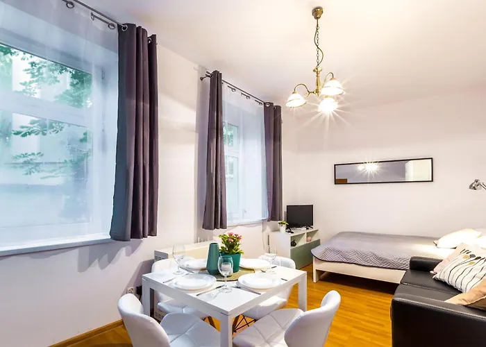 Friendhouse Avenue شقة *